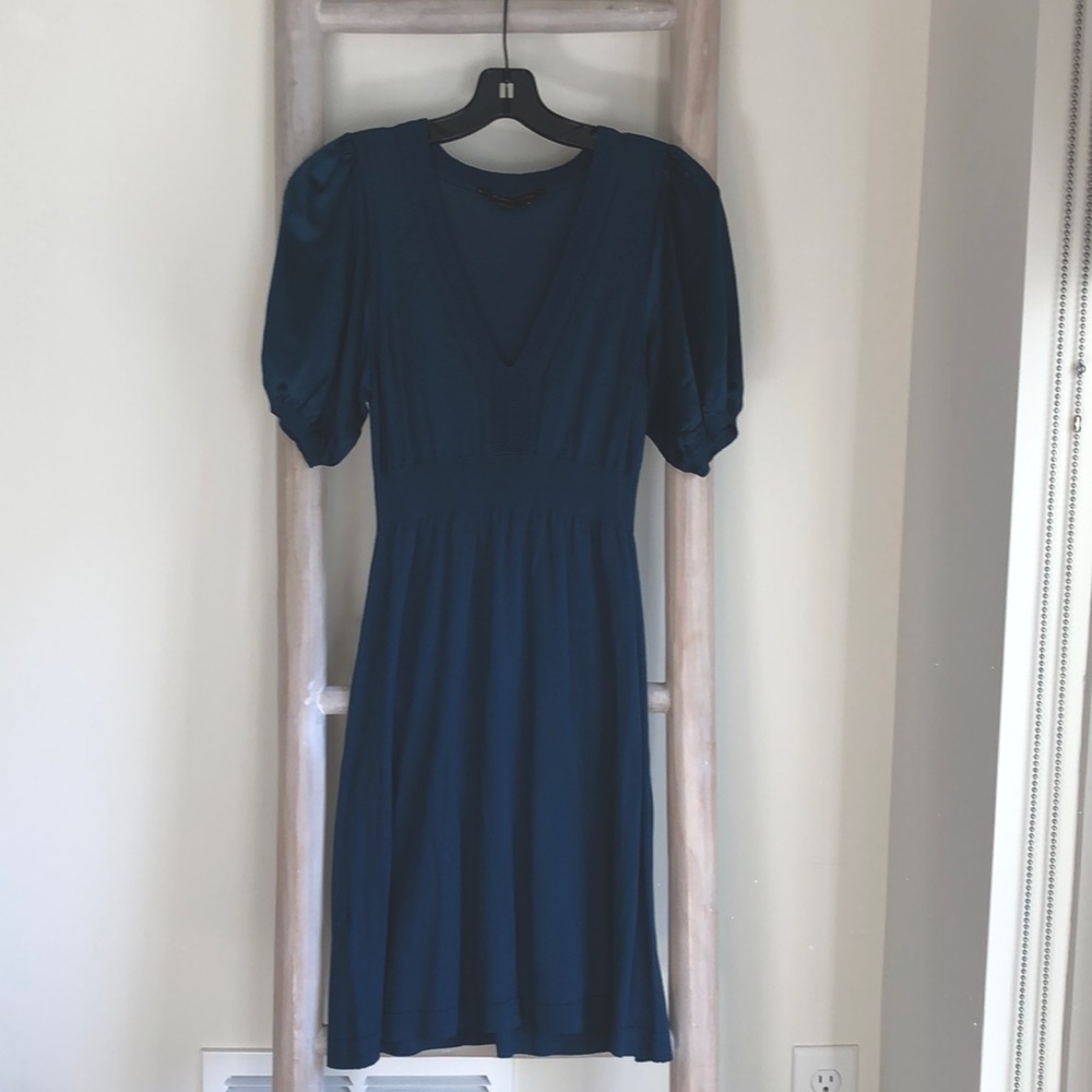 BCBGMaxAzria Blue Sweater Dress with Silk Sleeve Size Small